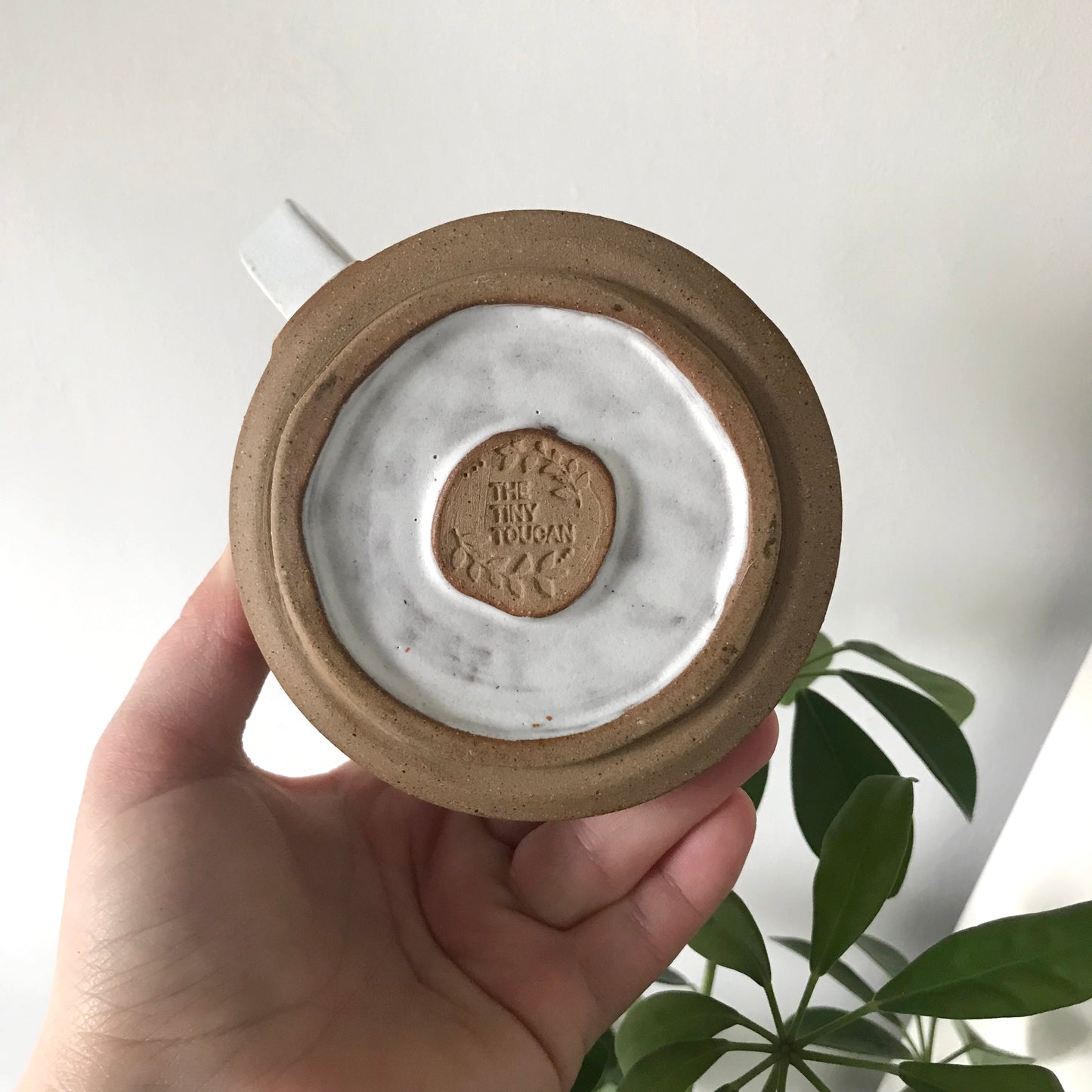 Mushroom Jug White (Medium)