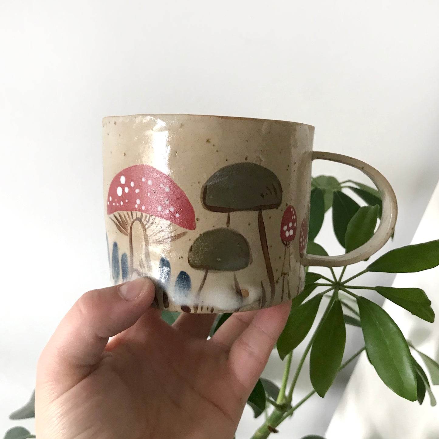 Mushroom Wobbly Mug (Large, SECOND)
