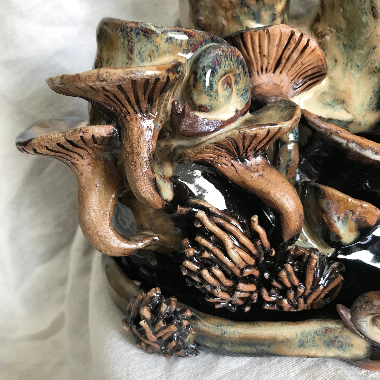 Mushie Planter in Swamp Dusk