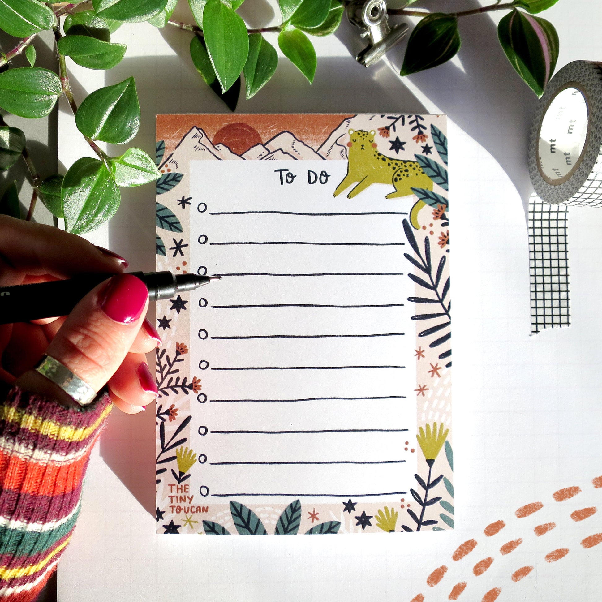 DAYTIME TO-DO  List. A6. Magnetic Option. Fsc Certified responsible paper. Made in the Uk. Memo. Cute Eco Stationery. Sustainable Gifting.