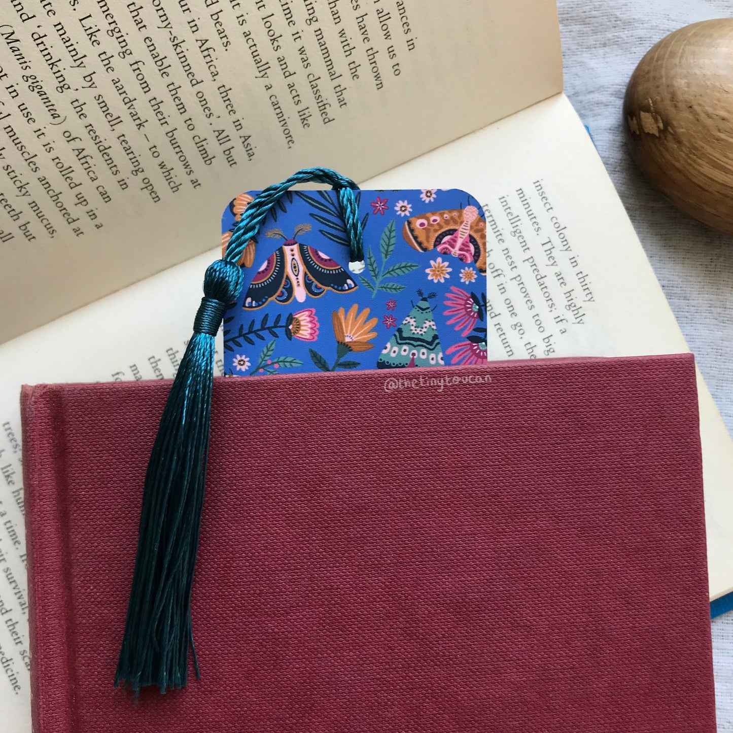 Moths bookmark. With or without tassel- Cute bookmark- Kawaii bookmark-Book worm gift- Book lover- Pretty Stationery