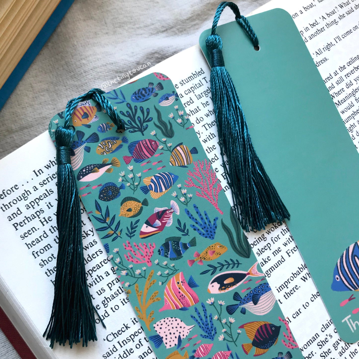 Fishies bookmark. With or without tassel- Under the sea- Cute bookmark- Kawaii bookmark-Book worm gift- Book lover- Pretty Stationery