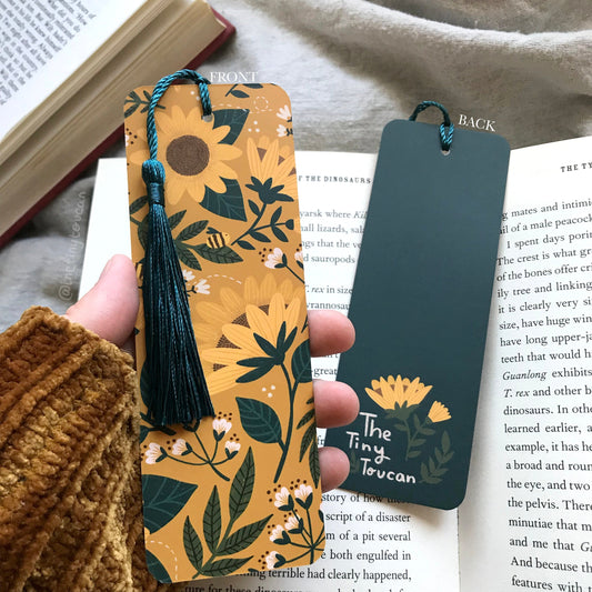 Sunflowers and bumble bees bookmark -Flowers- With or without tassel- Kawaii bookmark- Book worm gift- Book lover-  Pretty Stationery