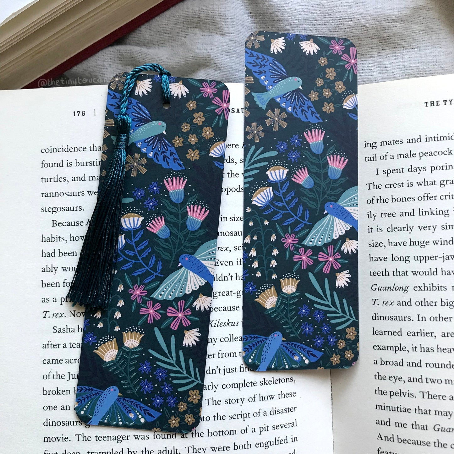 Birds bookmark. Folk Decorated Bird and Flora illustration- With or without tassel- Book worm gift- Book lover- Pretty Stationery