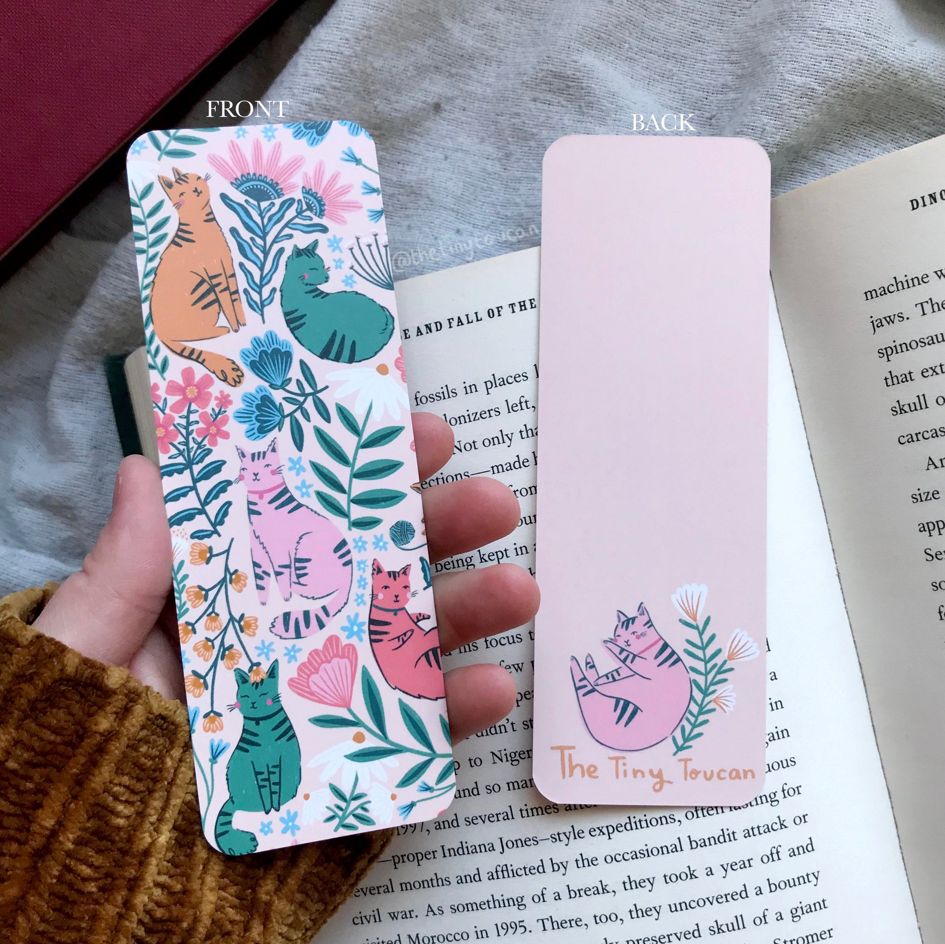 Cats bookmark. Kitten illustration- Cat Lover Gift- With or without tassel- Kawaii bookmark- Book worm gift- Book lover-  Pretty Stationery