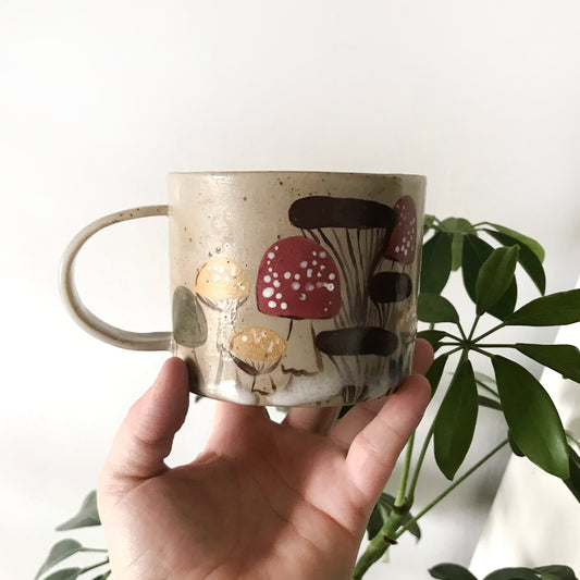 Mushroom Wobbly Mug (Large, SECOND)