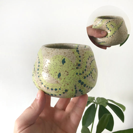 Lime Octopus Dimple Mug (SECOND)