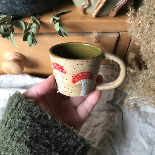 Mushroom Espresso Cup in Swamp Green