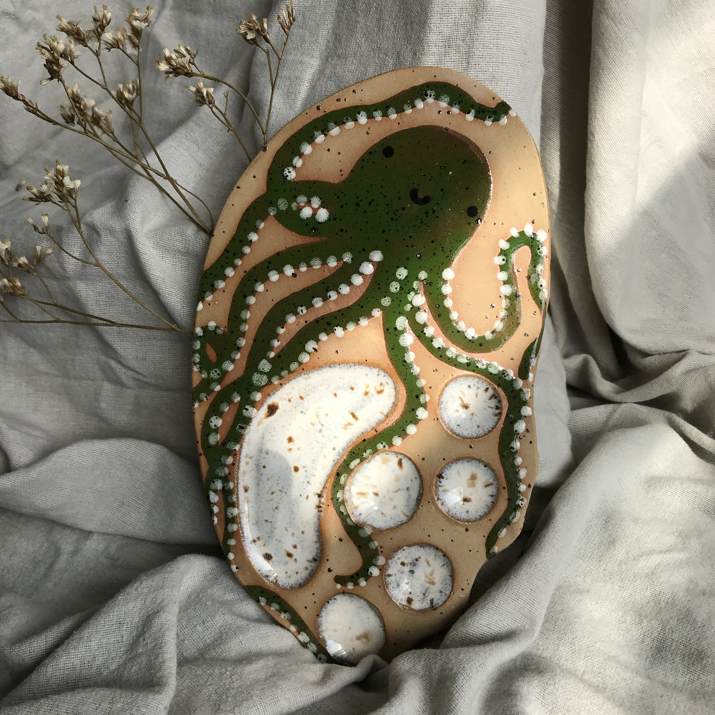 Octopus Paint Palette in Green