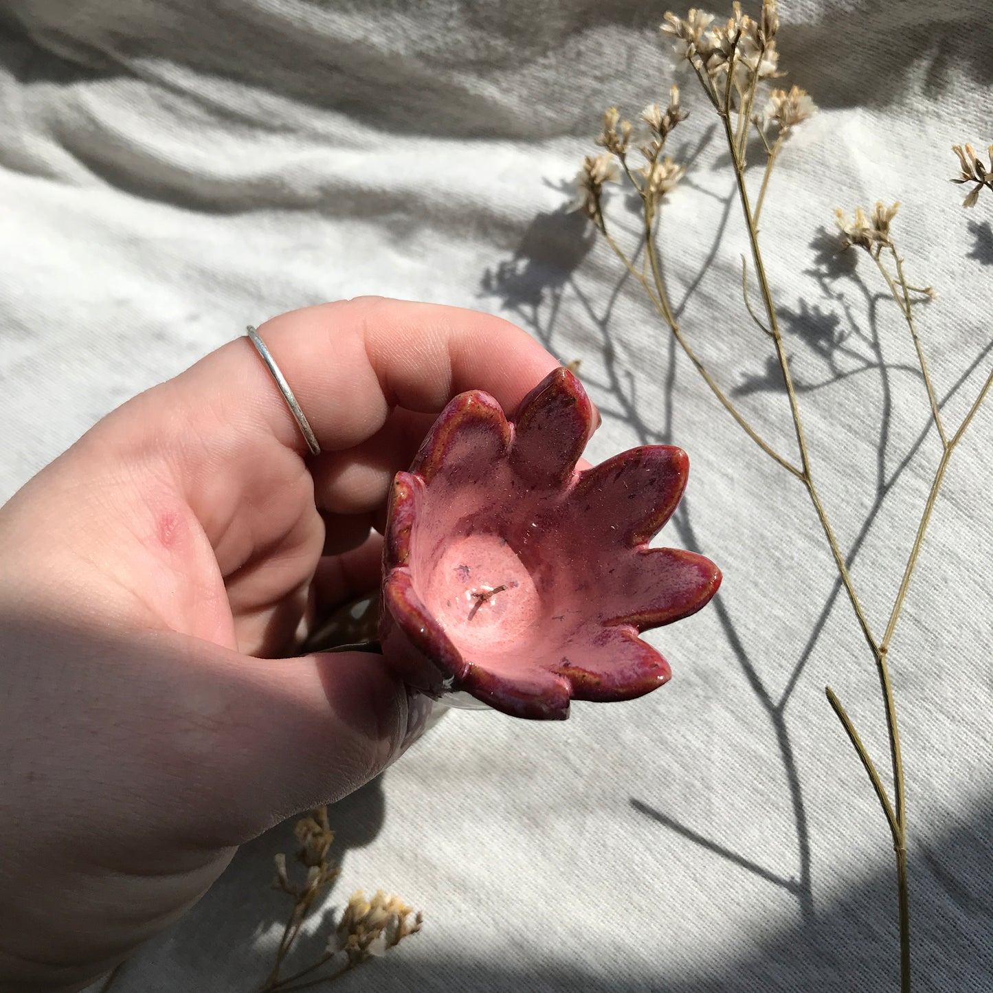 Tulip Candle Stick Holder- Pink 2 leaves