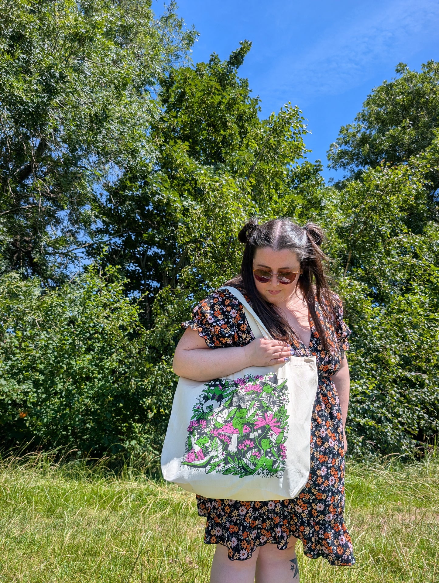 Froggies Tote Bag (Choose Pink or Orange)